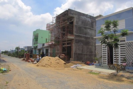 Nhà đầu tư TP.HCM “nhắm” bất động sản Long An vì tính ổn định