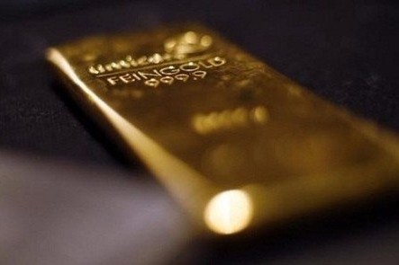 Giá vàng lại giảm do USD mạnh lên