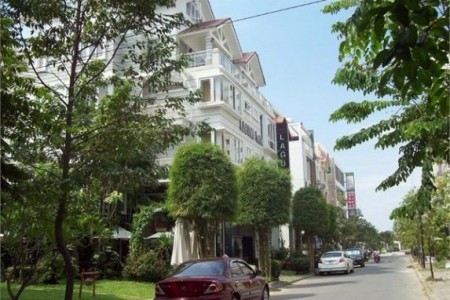 Khu nhà phố Hưng Gia