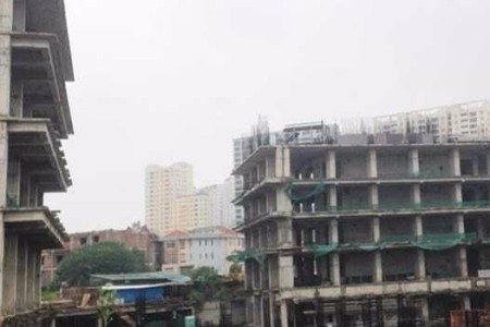 Tắc vốn, cạn tiền, thị trường BĐS suy giảm rõ rệt