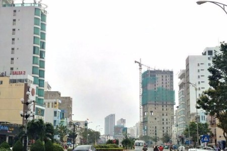 Ảnh bài viết: Khách sạn Đà Nẵng bán tháo, thoát lỗ