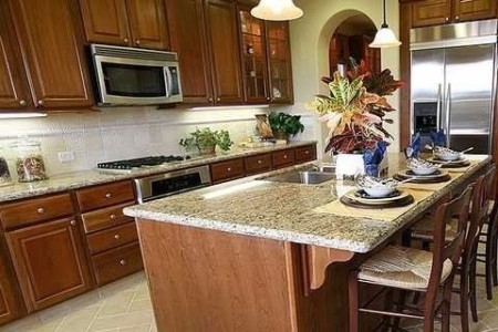 Nên ốp mặt bàn bếp bằng loại đá nào