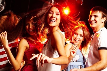 Điểm danh 5 cung Hoàng đạo chịu chơi nhất quả đất