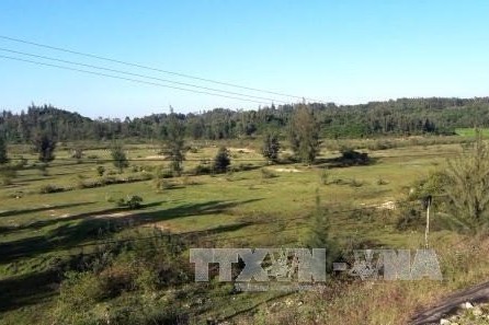 Giải phóng mặt bằng triển khai Dự án Khu liên hợp sản xuất gang thép Hòa Phát - Dung Quất và Công nghiệp Dung Quất.