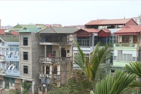 Hà Nội: Nhà cửa đua nhau mọc lên bất chấp quy định không được phép xây dựng