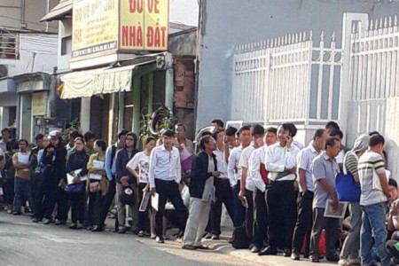 Cơn sốt đất nền cần nhà nước "hạ nhiệt"
