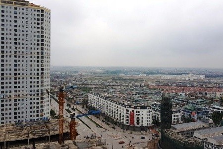 Sốt đất nền, giới chuyên gia quan ngại về việc bong bóng bất động sản