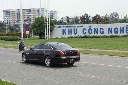 Người dân khu công nghệ cao theo kiện đến cùng