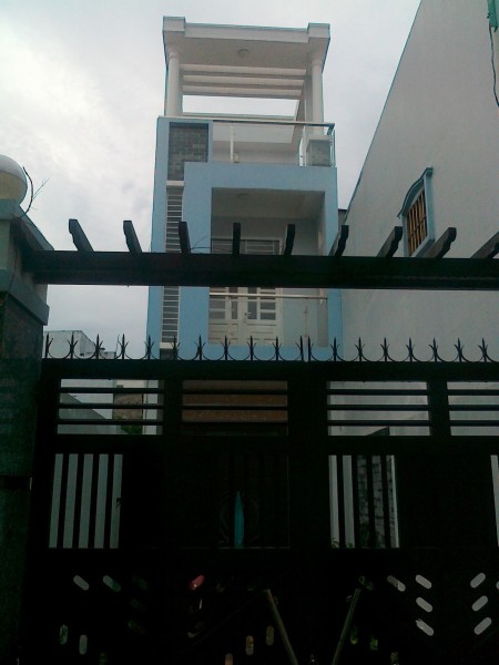 Cho thuê phòng trọ quận 4, ngay chân cầu Ông Lãnh, phòng riêng, đủ tiện nghi: 3.2 triệu/ tháng
