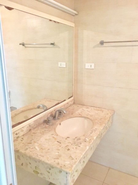 Đi đến slide 8