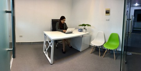 Cho thuê văn phòng trọn gói giá 4,5 triệu/th, phòng 2 - 3 người, Hoàn Kiếm, đường Cửa Bắc