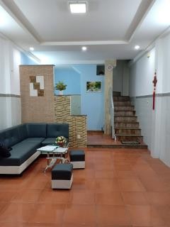 Cần Bán nhà Phúc Đồng, Sài Đồng Long Biên 34m 4 tầng 2,25 tỷ