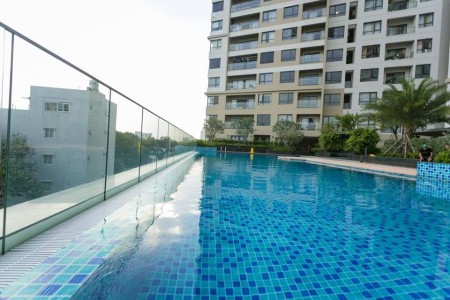 Giường tầng nữ ngay trung tâm quận 1 và 5