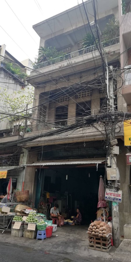 Cho thuê nhà nguyên căn mặt tiền đường, ngay bến xe chợ lớn, LH: 0941 848 908
