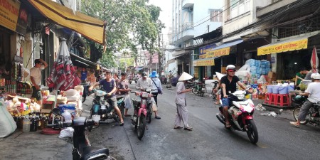 Đi đến slide 2