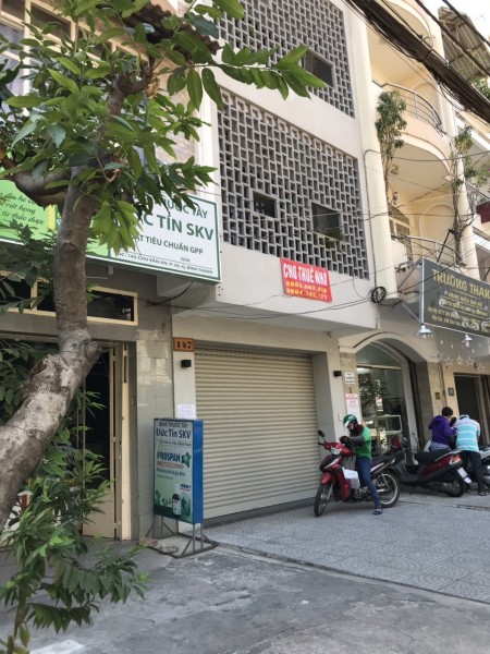 Cho thuê nhà nguyên căn 810 M2 đường lớn D2 F25 Bình Thạnh DT 9-18 m . Nhà nguyên căn 4 lầu