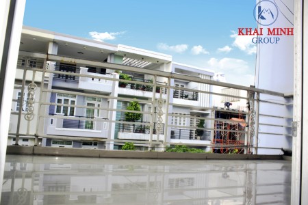 Đi đến slide 4