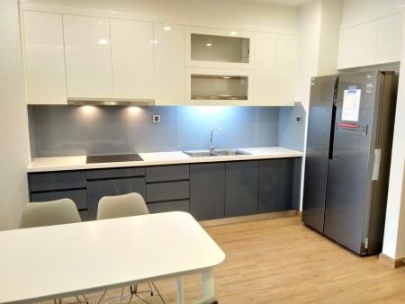 Cho thuê căn hộ cao cấp 2 phòng ngủ tại Vinhomes Metropolis - 79m2