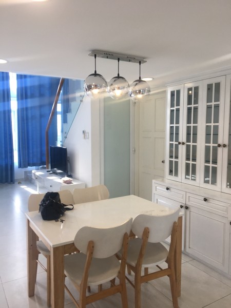 Cho thuê Loft House 4PN Phú Hoàng Anh, nội thất đẹp ở liền DT 230m2 giá 20 tr/th.LH 0938011 552