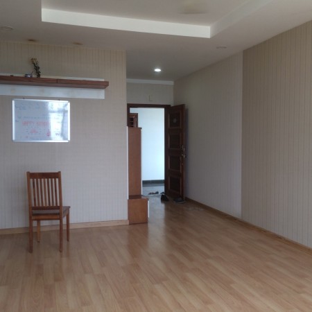Bán căn hộ Phú Hoàng Anh 2PN, DT 88m2, giá 2 tỷ nhà đẹp sổ hồng view đẹp, LH 0917 870 527