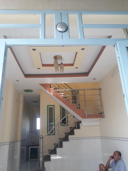 Bán 1 tỷ 350 căn nhà 1 lầu hẻm Phan Văn Hớn, Tân Thới Nhất , Q12