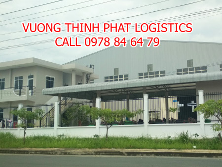 Cho thuê kho xưởng 2 mặt tiền đường Trần Văn Mười, Hóc Môn, diện tích 2.499m2, giá tốt