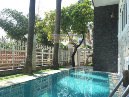 Đi đến slide 8