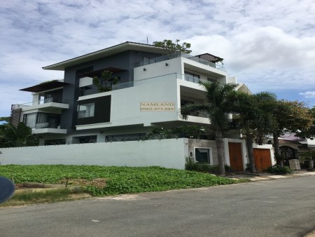 Villa số 18A Trần Não cho thuê 350m2