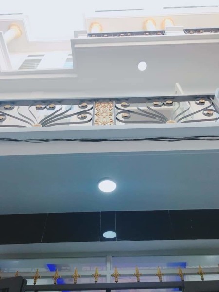 Nhà SHR Liên Khu 4 - 5, HXH, DTSD 130m1, 2 lầu 4pn giá rẻ nhất khu vực chỉ 2,35 tỷ