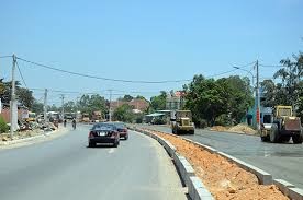 Cần tiền bán gấp đất nền mặt tiền đường oto vào tận nhà