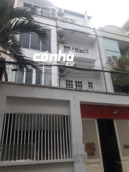 CÓ NHÀ hxh đường 3 tháng 2, phường 12, Quận 10. DT 7x18m, 3 lầu