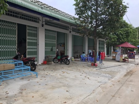 Vợ chồng ly hôn bán gấp 6 dãy nhà trọ 42 phòng + 6 kiot ngay KCN chỉ 980 tr / dãy