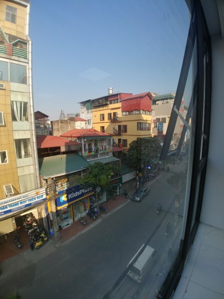 Cho thuê tòa 111 Hoàng Văn Thái: 50-80m_13-19tr