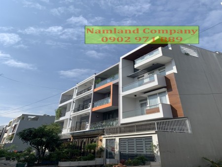 Nhà Phố đường 10 Cát Lái cho thuê 300m2 sử dụng 3pn lớn