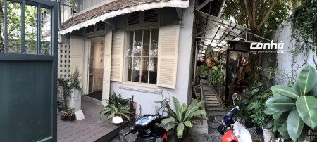 Cho thuê nhà đường Võ Thị Sáu, Q3. dt 9X22M, nhà biệt thự, sân vườn