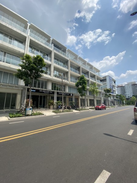Cho thuê 2 căn Shophouse giá 175 triệu/tháng