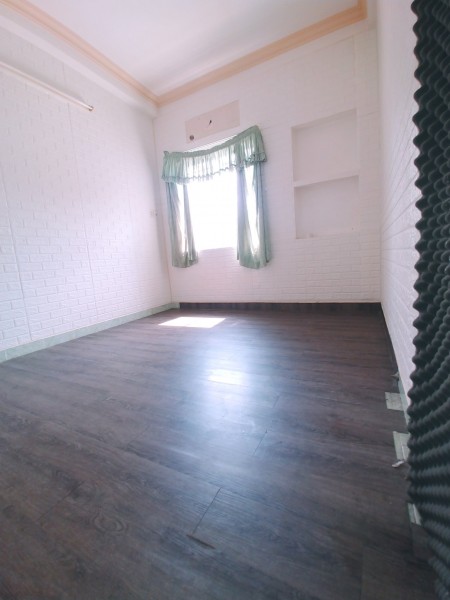 PHÒNG CỬA SỔ THOÁNG MÁT SẠCH ĐẸP NGAY LẠC LONG QUÂN- BÌNH THỚI