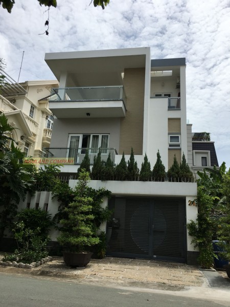Cho thuê nhà 340m2 đường Nguyễn Quý Đức, An Phú