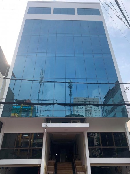 CHO THUÊ NHÀ NGUYÊN CĂN LÀM VĂN PHÒNG =7X20M=HẦM, 4 LẦU SÀN TRỐNG SUỐT, THANG MÁY AN PHÚ