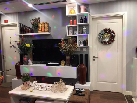 Bán gấp căn 2 ngủ full nội thất hướng Đông Nam Imperia Nguyễn Huy Tưởng 0985800205