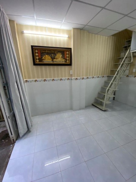 Bán gấp Căn nhà nhỏ Đường Nguyễn Văn Lượng, Gò Vấp, 3 tầng, chỉ 1.85 tỷ, LH 0938193753