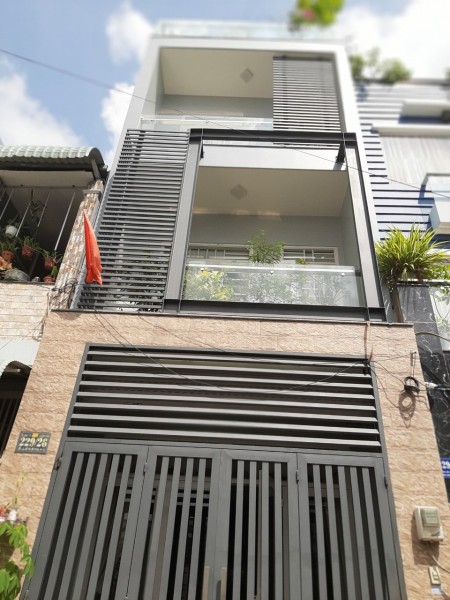 Nhà Bình Tân đối diện chung cư Green Town-2 lầu,3pn,đúc, sân thượng
