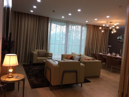 Cần cho thuê căn hộ E2 Yên Hòa, mặt đường Trần Kim Xuyến, Chelsea Residences, DT 121M2, 3pn, 2vs