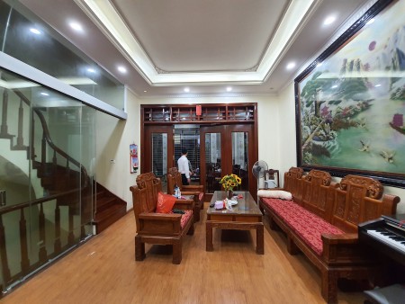 Bán nhà Biệt thự đẹp 96m x 5 tầng, Lê Đức Thọ, ô tô vào nhà.3 mặt thoáng.