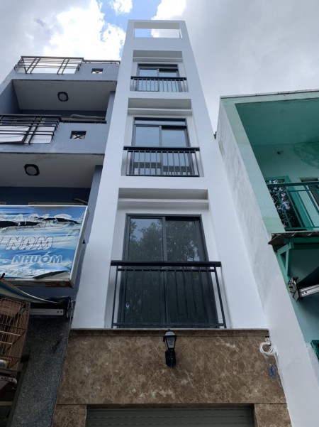 Phòng mới xây 20m2 vĩnh khánh quận 4