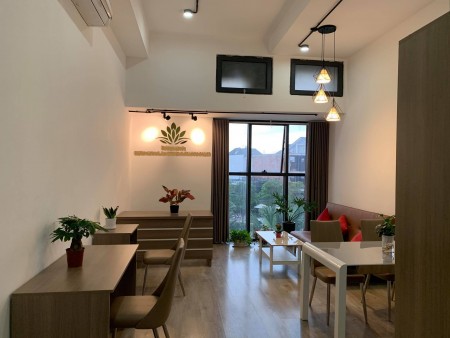 Officetel The Sun Avenue Quận 2 - DT 40m2, có nội thất - thích hợp làm văn phòng, có thể ở lại