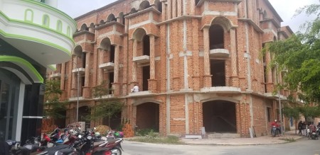 Đi đến slide 3
