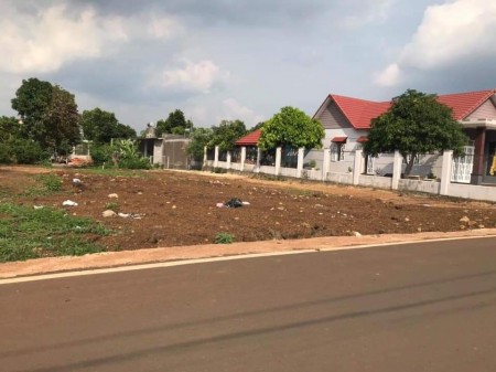 Kẹt tiền bán gấp 1000m2 đất thổ cư, mặt tiền đường nhựa thông 12m, sổ hồng chính chủ