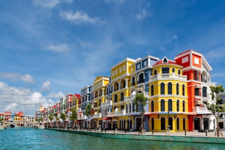 MỞ BÁN SHOPHOUSE KỀ CASINO PHÚ QUỐC - ĐẦU TƯ 4 TỶ THU VỀ SAU 2 NĂM 8 TỶ . LIÊN HỆ 0909 607604