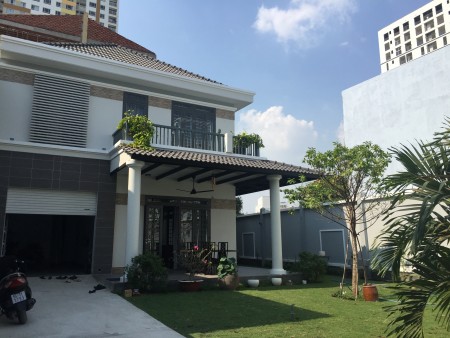 Cho thuê Biệt thự sân vườn 7 phòng 400m2 Đường 23 Bình An Quận 2 MS:740